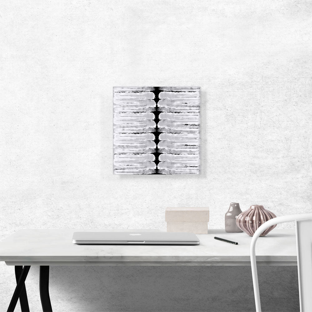 Black Spine on White Square