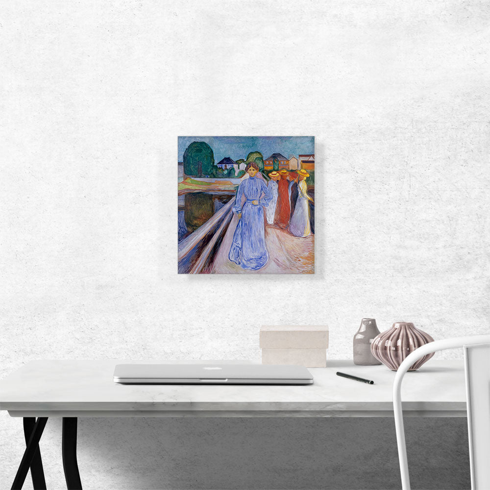 Women on the Bridge 1902