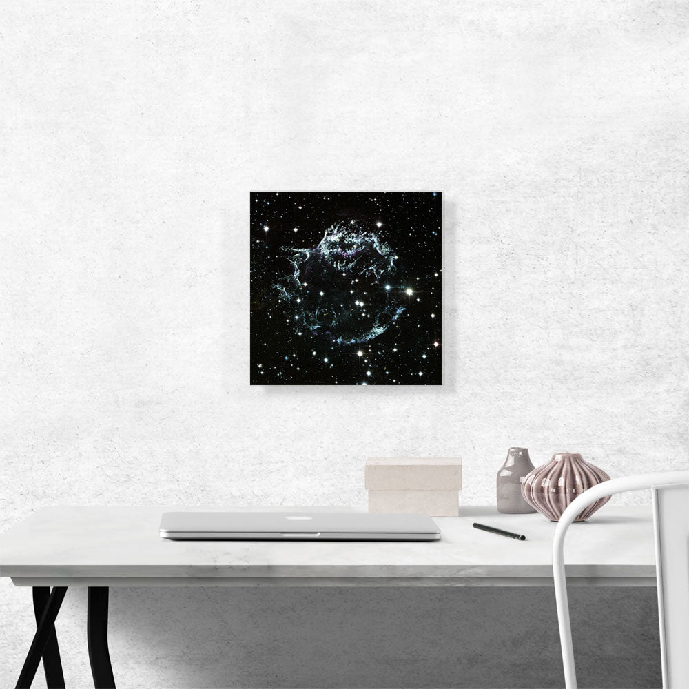 Hubble Telescope Remains of a Supernova Cassiopeia A