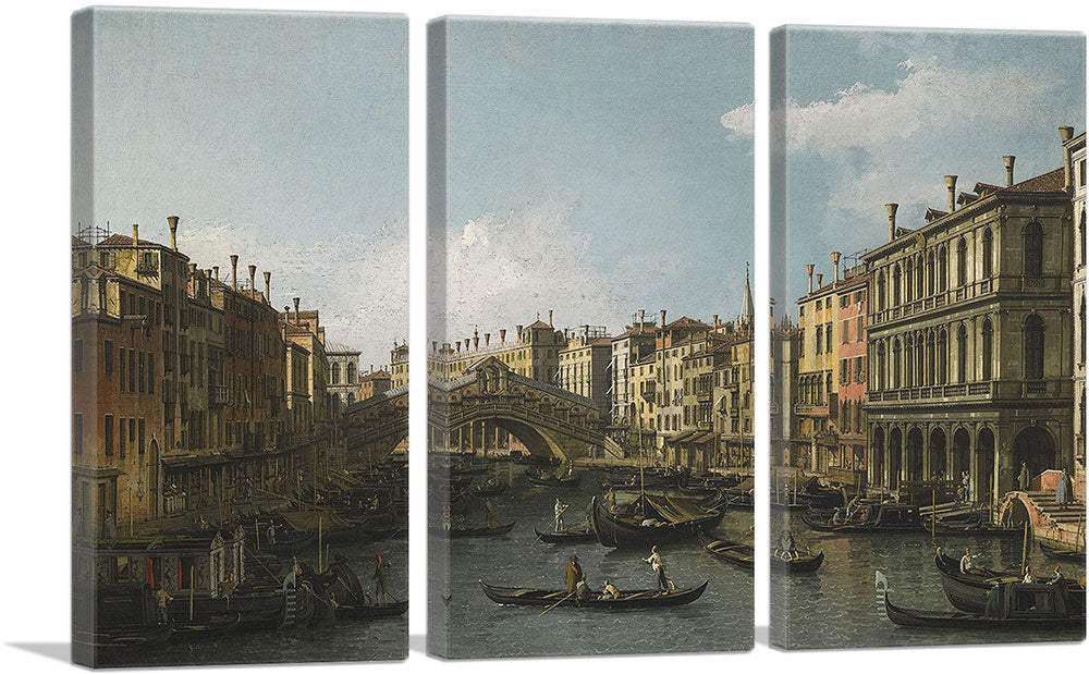 View of the Grand Canal Rialto Bridge