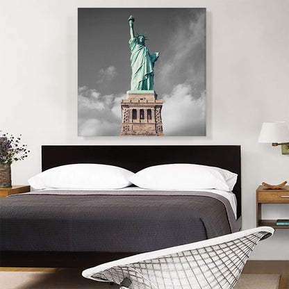 New York City NYC Statue Of Liberty