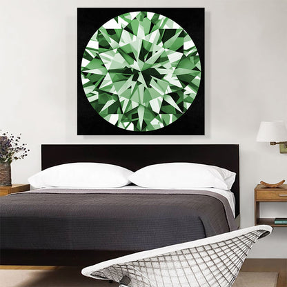 Green on Black Round Brilliant Cut Diamond Jewel