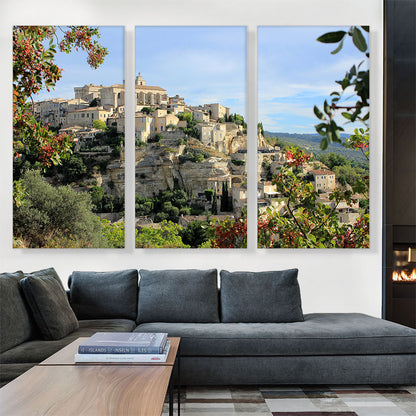 Gordes, Village in Provence, Southeastern France