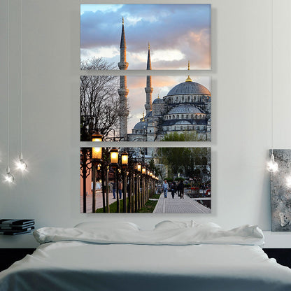 New Mosque Istanbul Turkey