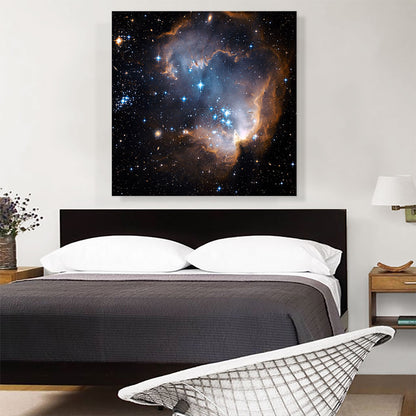 Hubble Telescope New Stars Shed Light on the Past N90